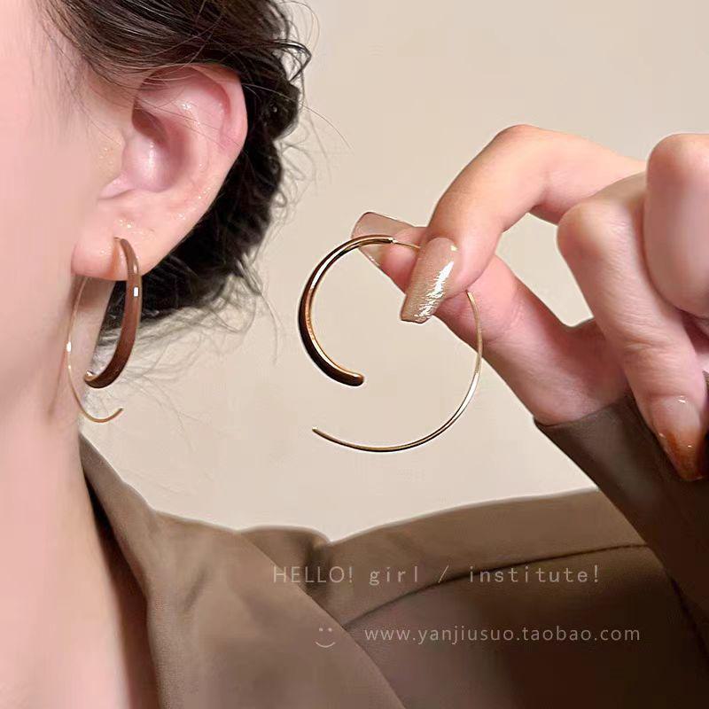 

Серьги-кольца в стиле ретро с винно-красной глазурью для женщин oil drop коричневый