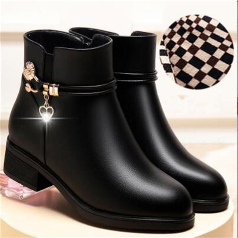 Winter Boots Genuine Leather Wedge Heels Women Snow Boots Famale Non-slip Warm Fur Ankle Boots Women's Casual Flat Shoes