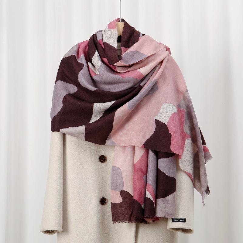 

Camouflage skin-friendly velvet New Autumn warm imitation cashmere printed scarf geometric simple versatile shawl 88*180cm зелений