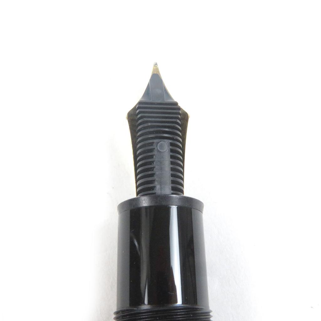 Excellent MONTBLANC fountain pen Meisterstck 149 Cap type Black gold 18K mens Used