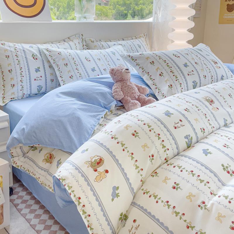 4pcs Cartoon Love Duvet Cover Set Simple Blue Plaid Bed Sheet Adults Kids Teenagers Bedding Comforter Cover with 2 Pillowcases