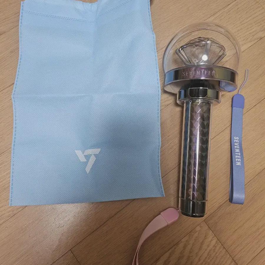 

Seventeen New Neurot Bong Carat Bong Cheering Lightstick Sell