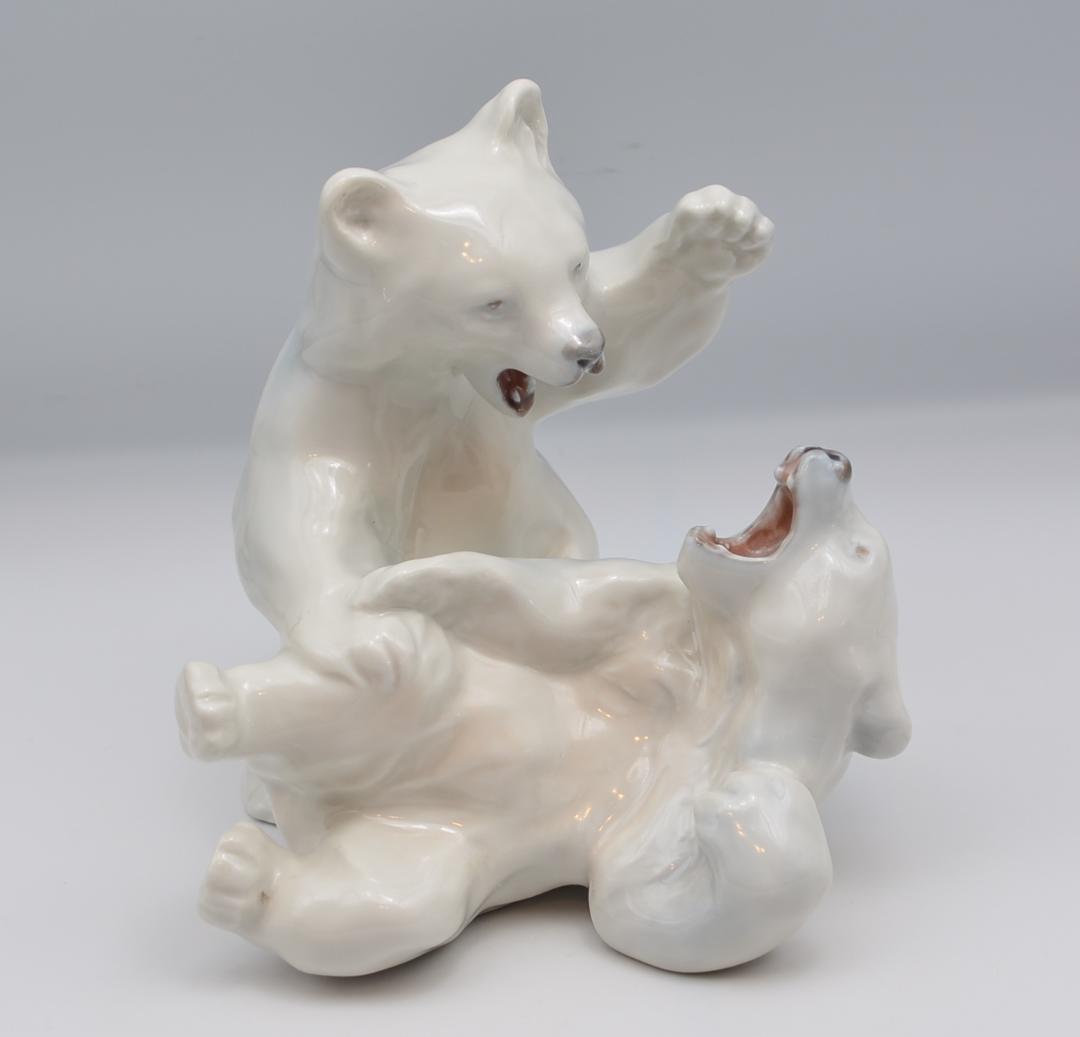 

[USED] Two Playing Polar Bears #1107 Royal Copenhagen Denmark Out of print