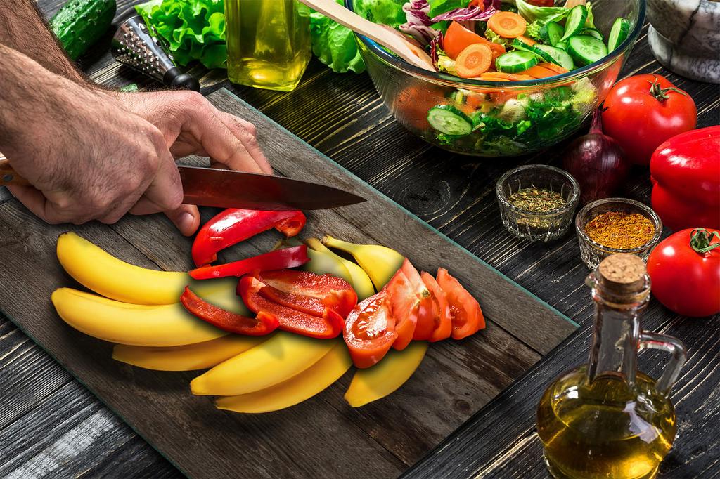 GLASS CUTTING BOARD 52x40 BANANA