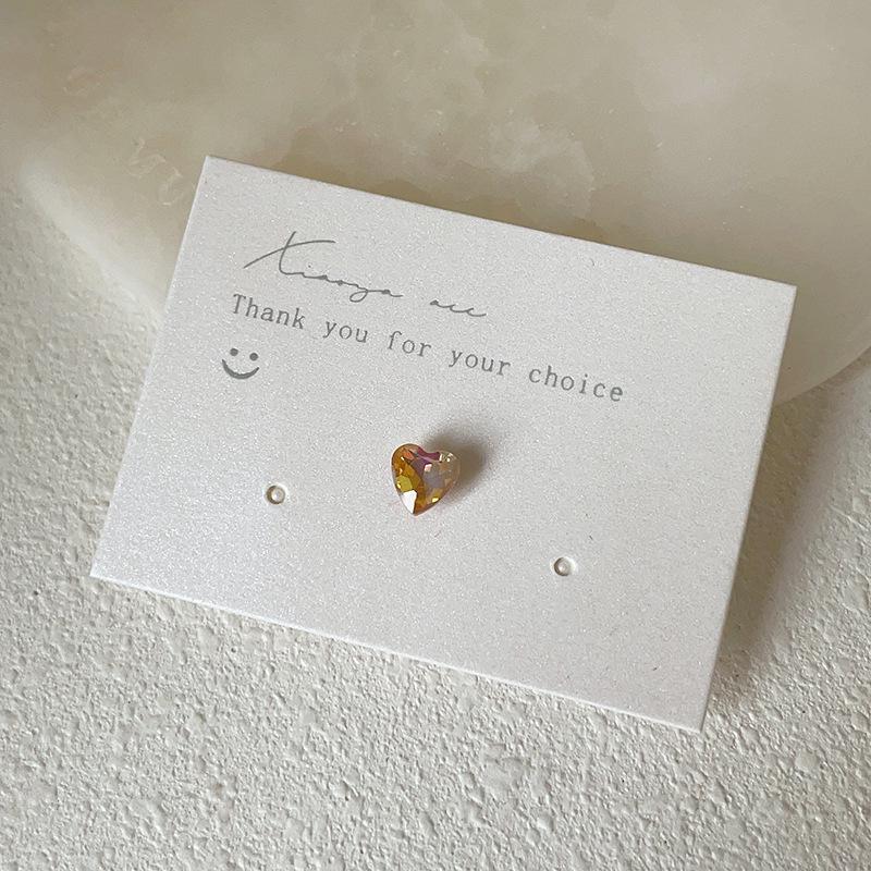 

Циркониевые серьги-пусеты для пирсинга хряща в форме звезды, сердца, бабочки, цветка для женщин - маленькие, изысканные и удобные для сна