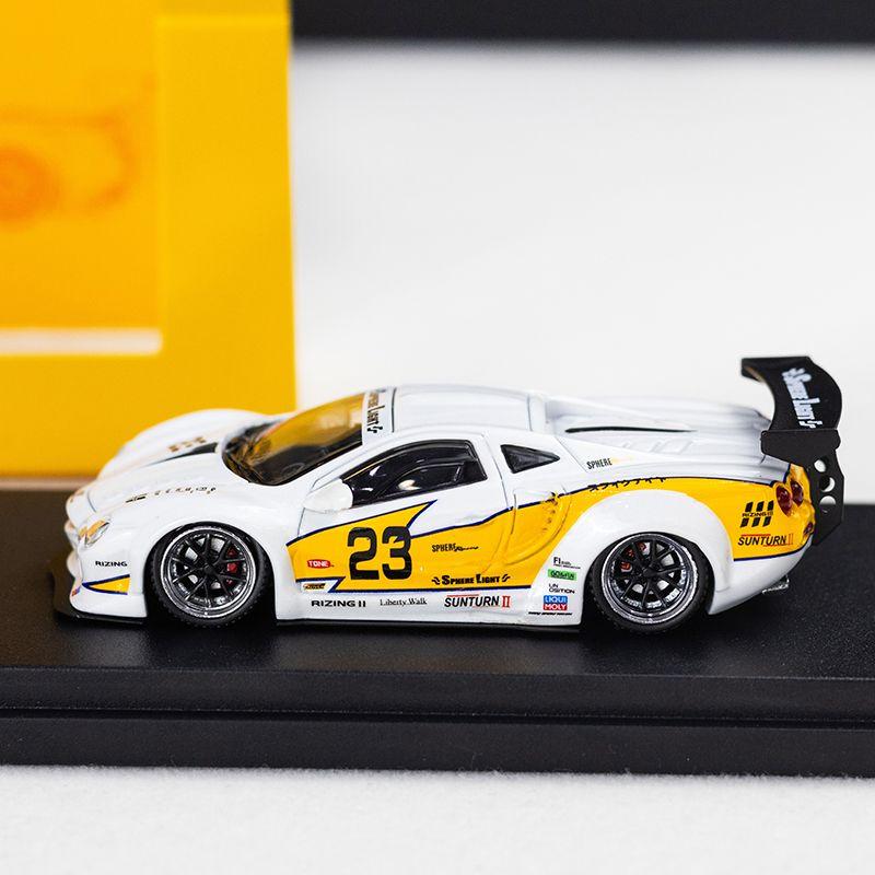 Mortal 1/64 OROCHI Supercar Alloy Racing Car Diecasts & Toy Vehicles Car Model Miniature Scale Model Car For Children
