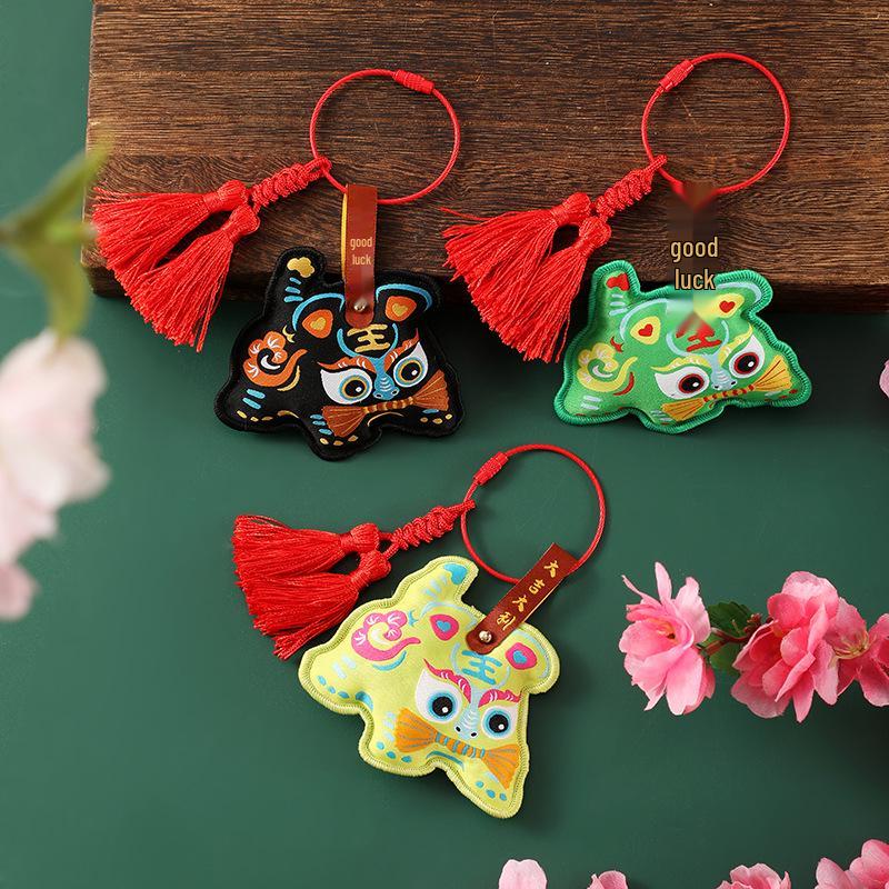 Dragon Boat Festival Tiger Sachet Pendant: Little Tiger Safety Talisman & Five Poisons Souvenir