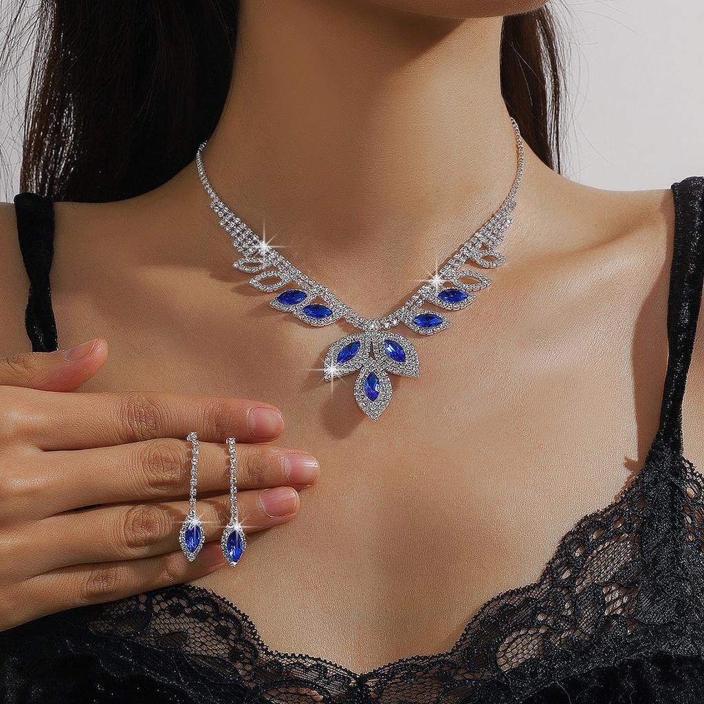 Conjunto de Colar e Brincos de Diamante de Luxo Acessórios para Festa Vestido de Casamento Jantar Corrente de Colar e Brincos de Strass da Moda para Meninas