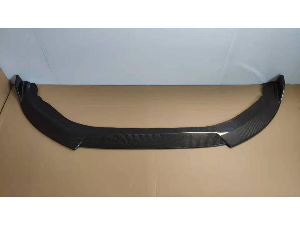 Carbon Fiber Body Kit with Front Bumper, Side Skirts, Rear Bumper, Hood, and Spoiler for 2017 BMW 1 Series F52
