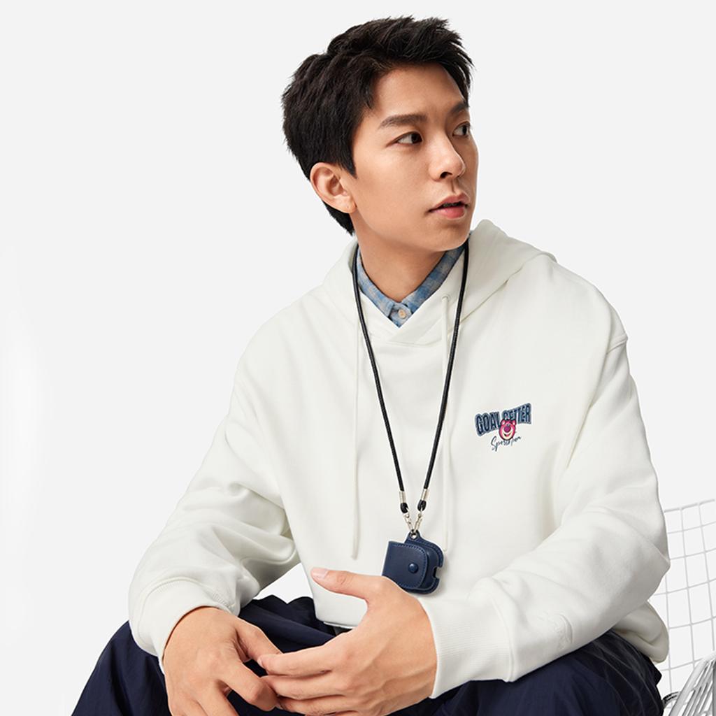 Li Ning Disney Collaboration Pixar Strawberry Bear Series Cartoon Letter Hooded Comfortable Breathable Loose Sweatshirt Unisex Sweatshirt AWDU431-4