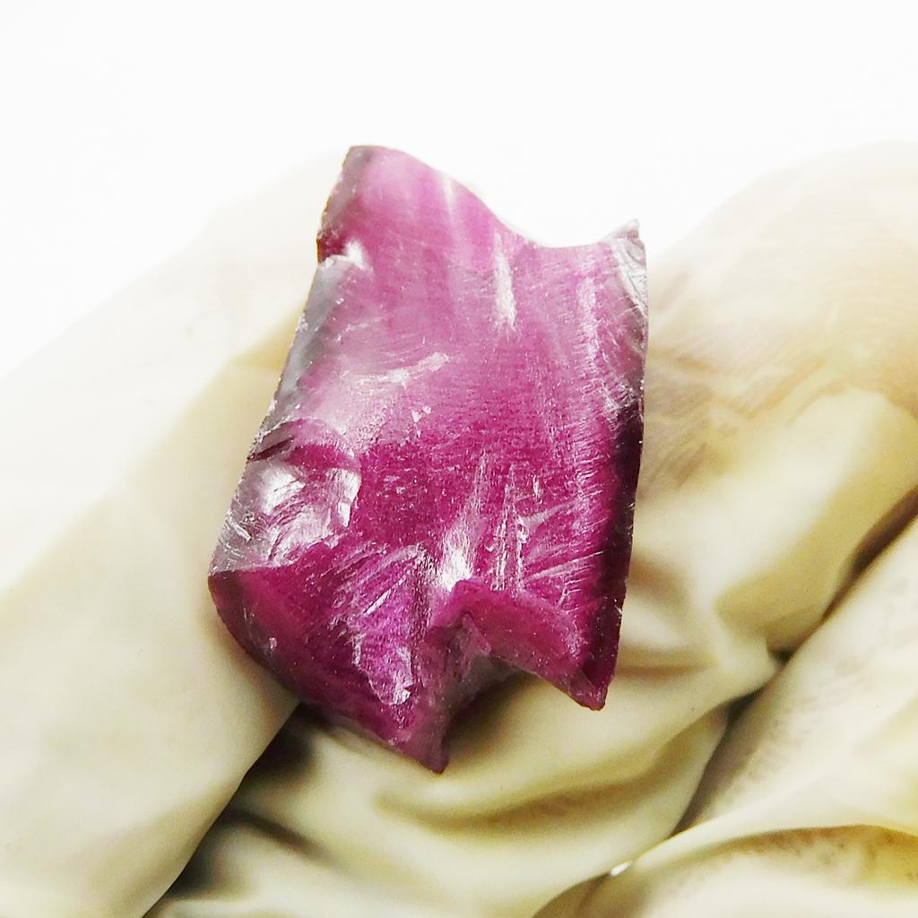 Natural Red Ruby Loose Gemstone Rough 33.40 Ct Uncut Raw for Lapidary and Gem Collections