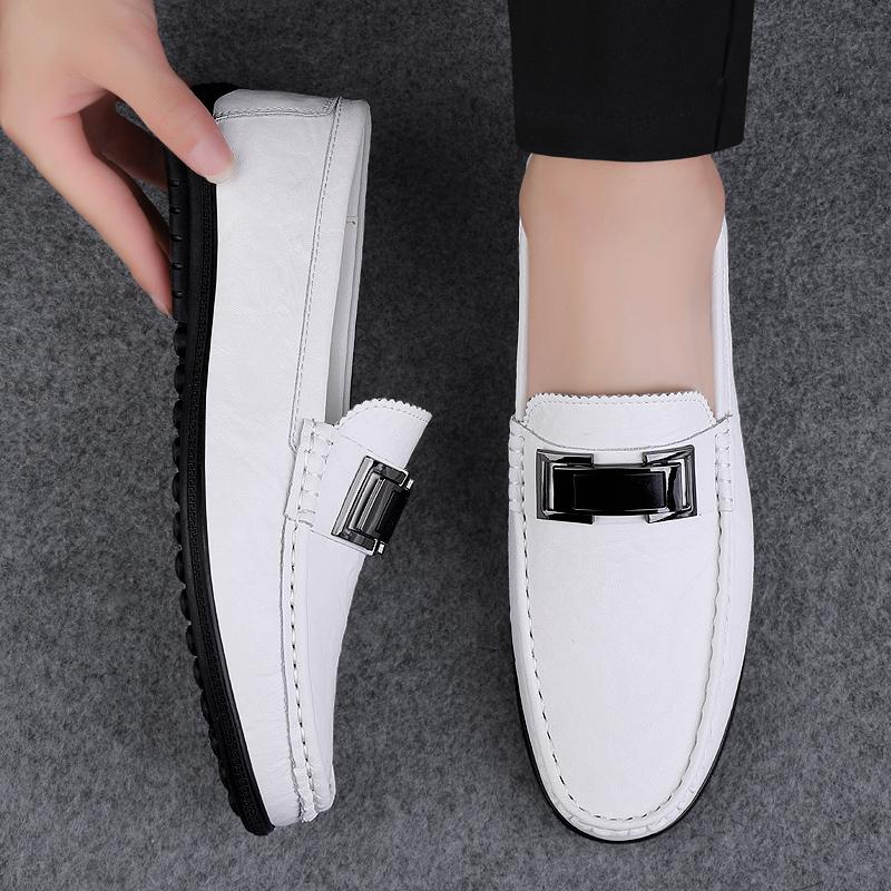 Fashion Spring and Autumn White Soft Soled Loafers Men Soft Soled Punched Breathable Casual Shoes Fashion Business Wedding Leather Shoes