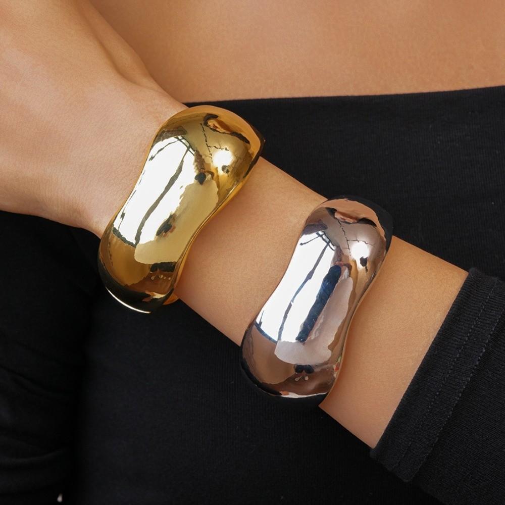 Weite Öffnung Metall Armreifen Gold Silber Farbe Übertriebenes Armband Breiter Unregelmäßiger Armreif Geschenk