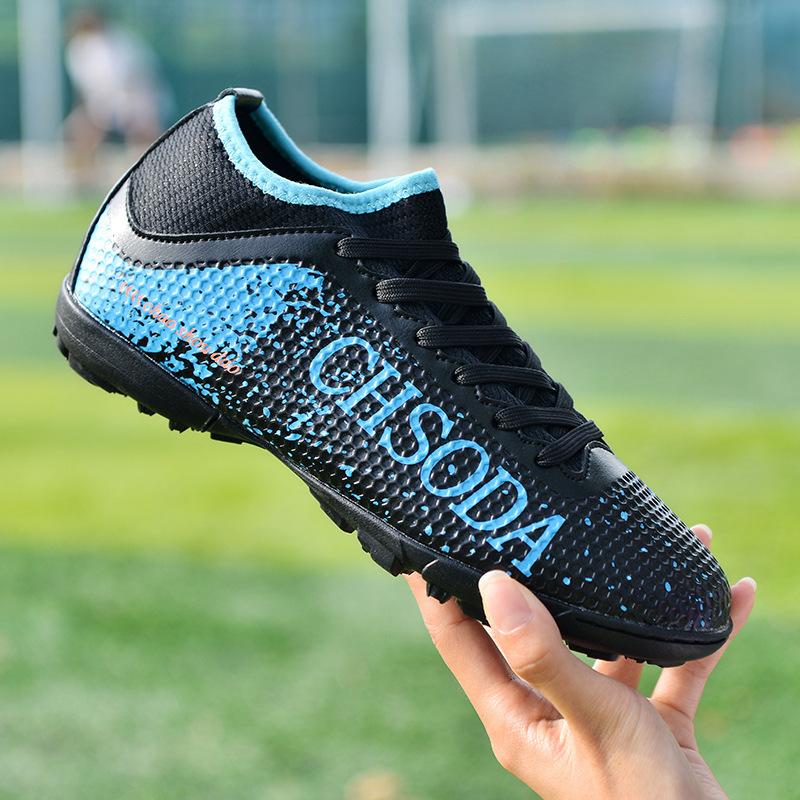 

New broken nails football shoes short nails women s students men s children s training shoes low-top nails fashion sports shoes 44