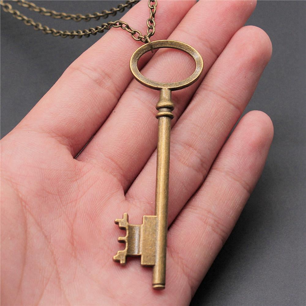 Openwork Resin Photo Frame Geometric Keys Pendant Antique Bronze Silver Metal Friend Collar Necklace