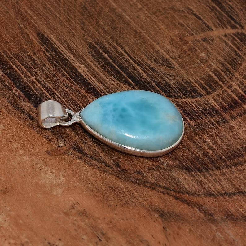Natürlicher Larimar-Edelstein-Anhänger, massiver 925er Sterlingsilber-Schmuck, Geburtsstein-Anhänger, Reiki-Anhänger, Boho-Schmuck, Weihnachtsgeschenk