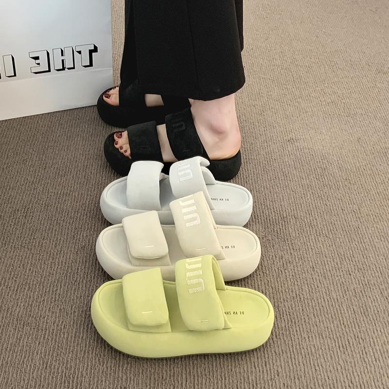 2025 New Platform Slippers Women's Outer Wear with Skirt Cool Slippers Fashionable Versatile Sandals One-word Slippers Women