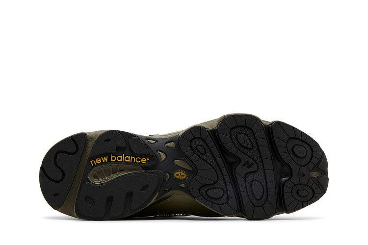 New Balance 1000 Dunkeloliv Magnet