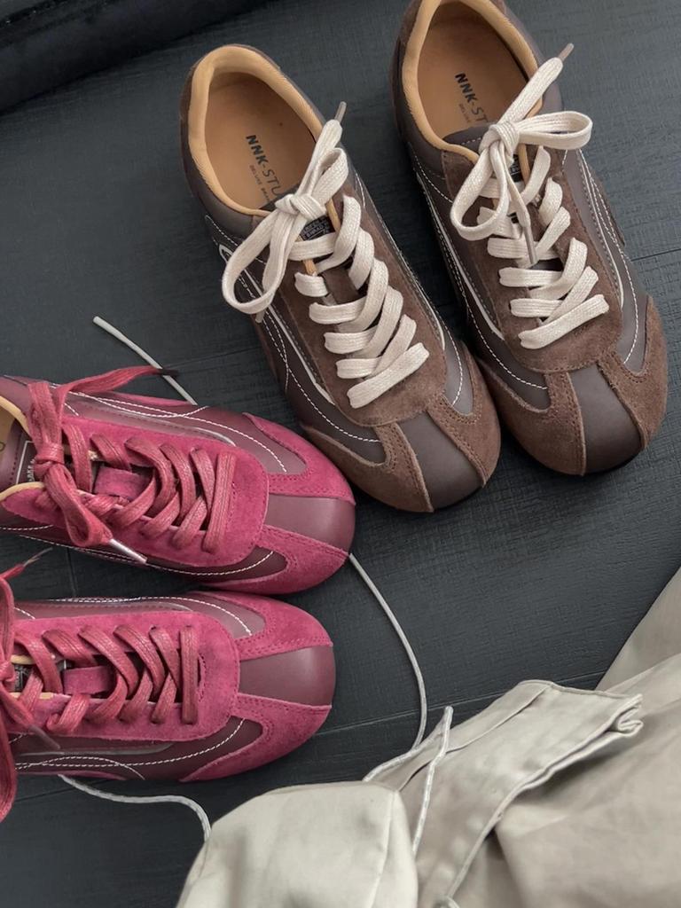 Women's Retro Brown Soft Sole Shoes - Lightweight German-Style Sneakers with Thin Sole