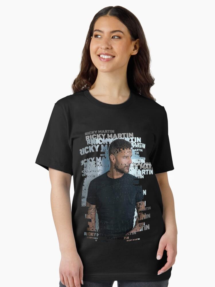 Ricky Martin martin fan Art Essential T-Shirt