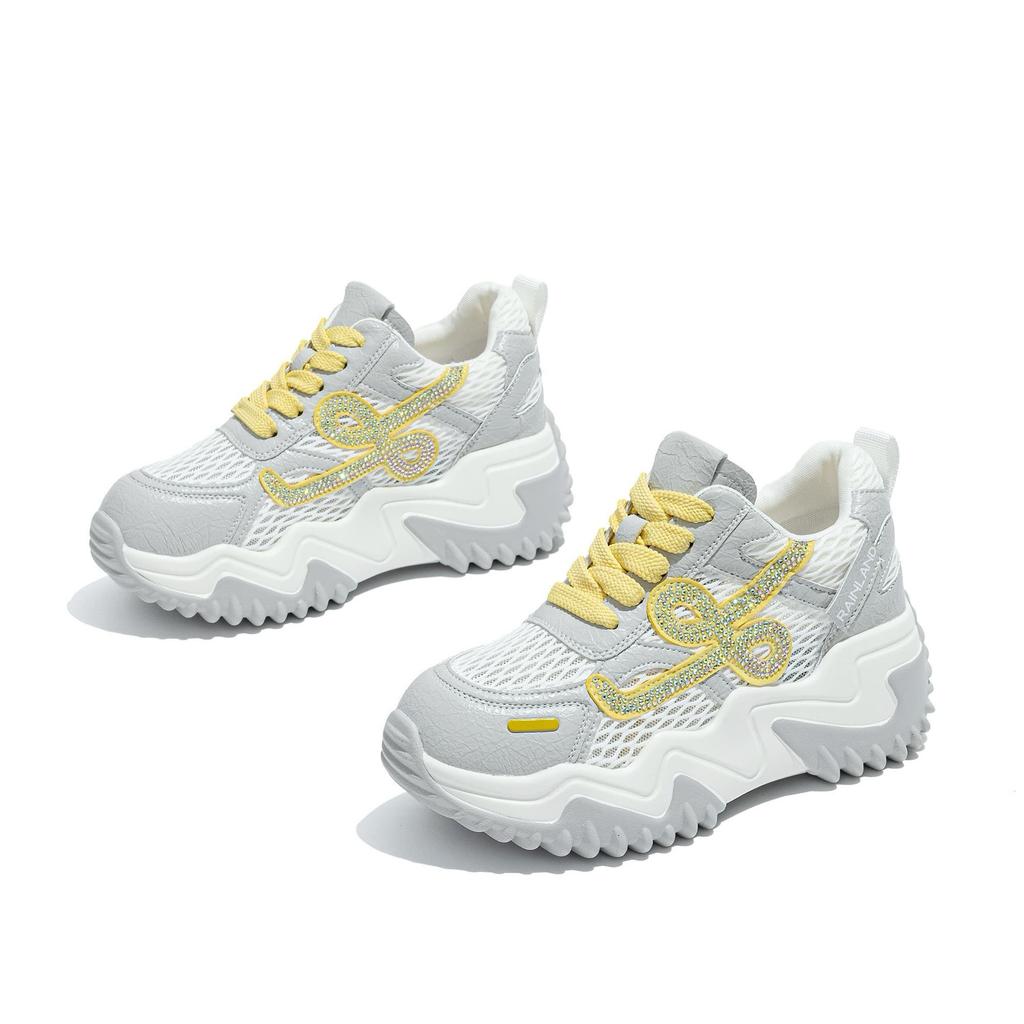Women's shoes 2025 new Internet celebrity explosion main push breathable casual shoes heightening dad shoes fashionable versatile breathable mesh sho