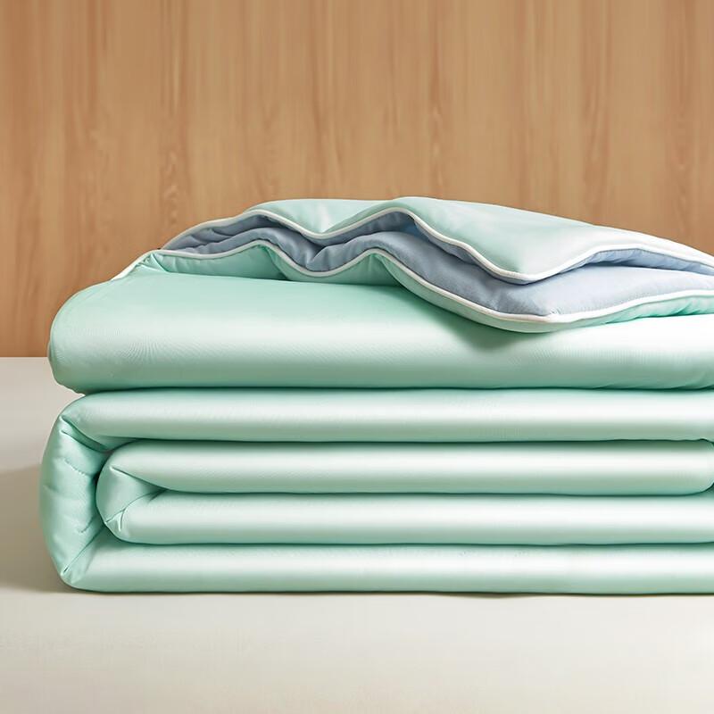 Yu Zhaolin Cooling Summer Comforter