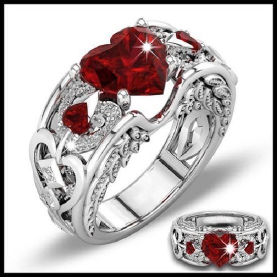 Elegant Women Ladies Rhinestone Princess Heart Shape Jewelry Wedding Ring