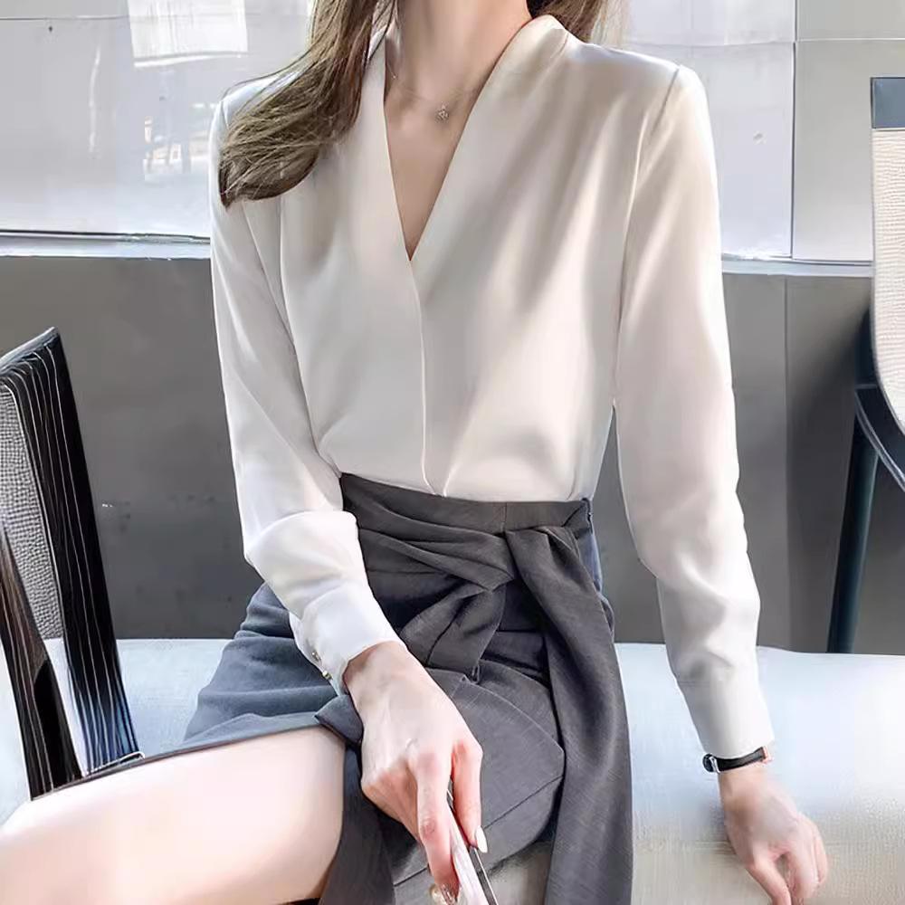 Women's Short Sleeve Blouse V Neck Elegant Loose Fit Shirt Solid Color Chiffon Professional Commuter Office Top
