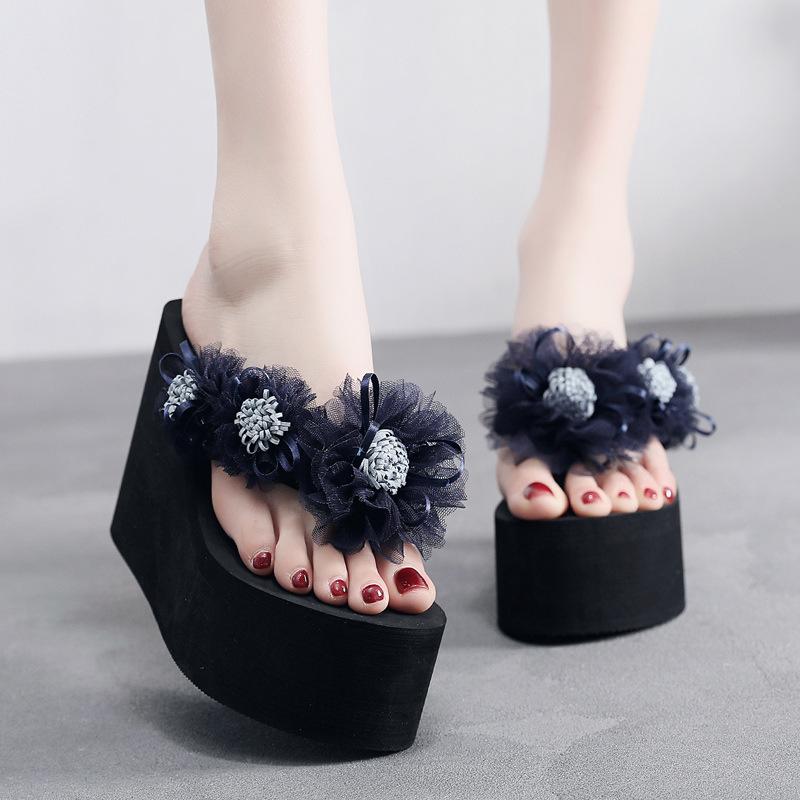 Fashion Flower Decor Wedge Flip Flops Women 2025 Summer Black Thick Bottom Platform Sandals Slides Woman 11cm High Heels Beach Slippers