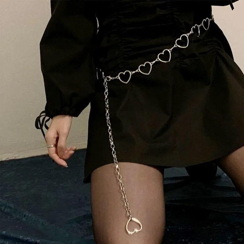 Gorgeous Waist Heart Chain In Metal For Women Perfectly Complementing Skirts And Dresses