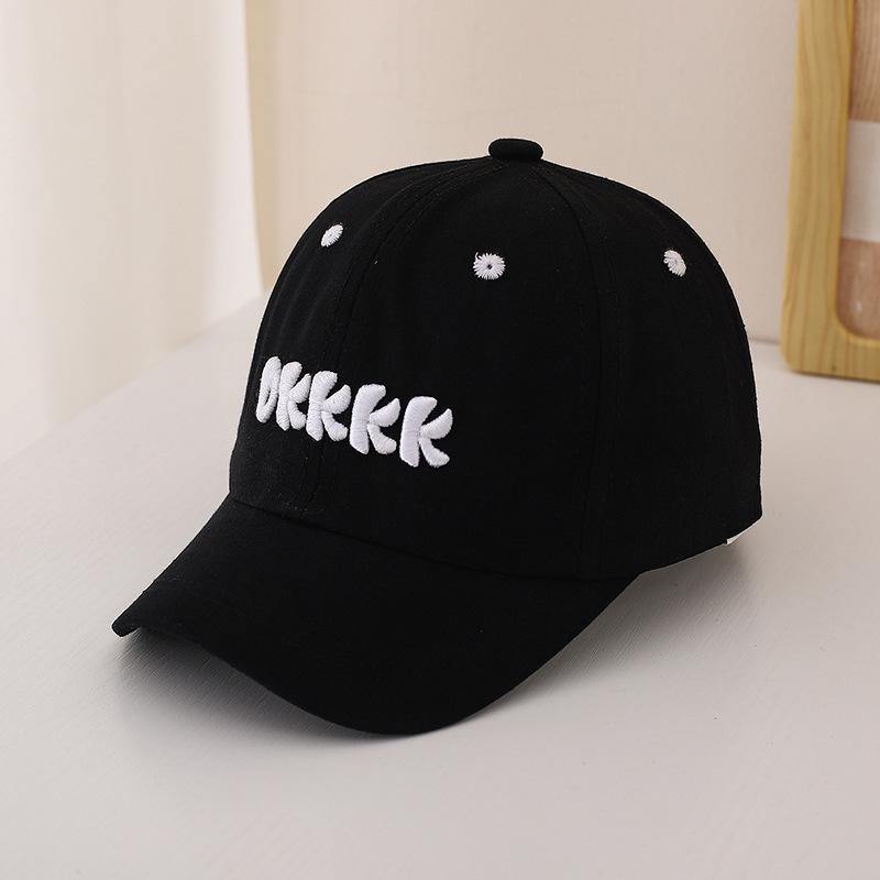 Modna Haftowana Czapka Baseballowa dla Dzieci na Wiosnę 2026 - Nakrycie Głowy Chroniące Przed Słońcem dla Chłopców i Dziewczynek