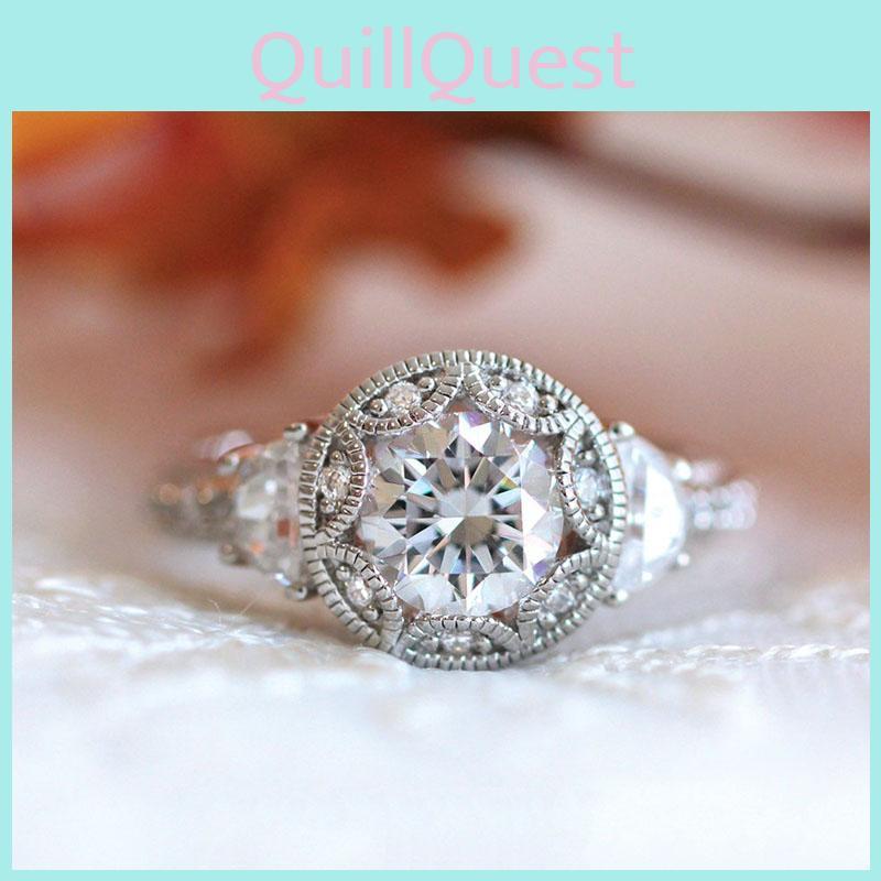 Elegant Silver Plated Ring With Round White Sapphire Rhinestone For Weddings