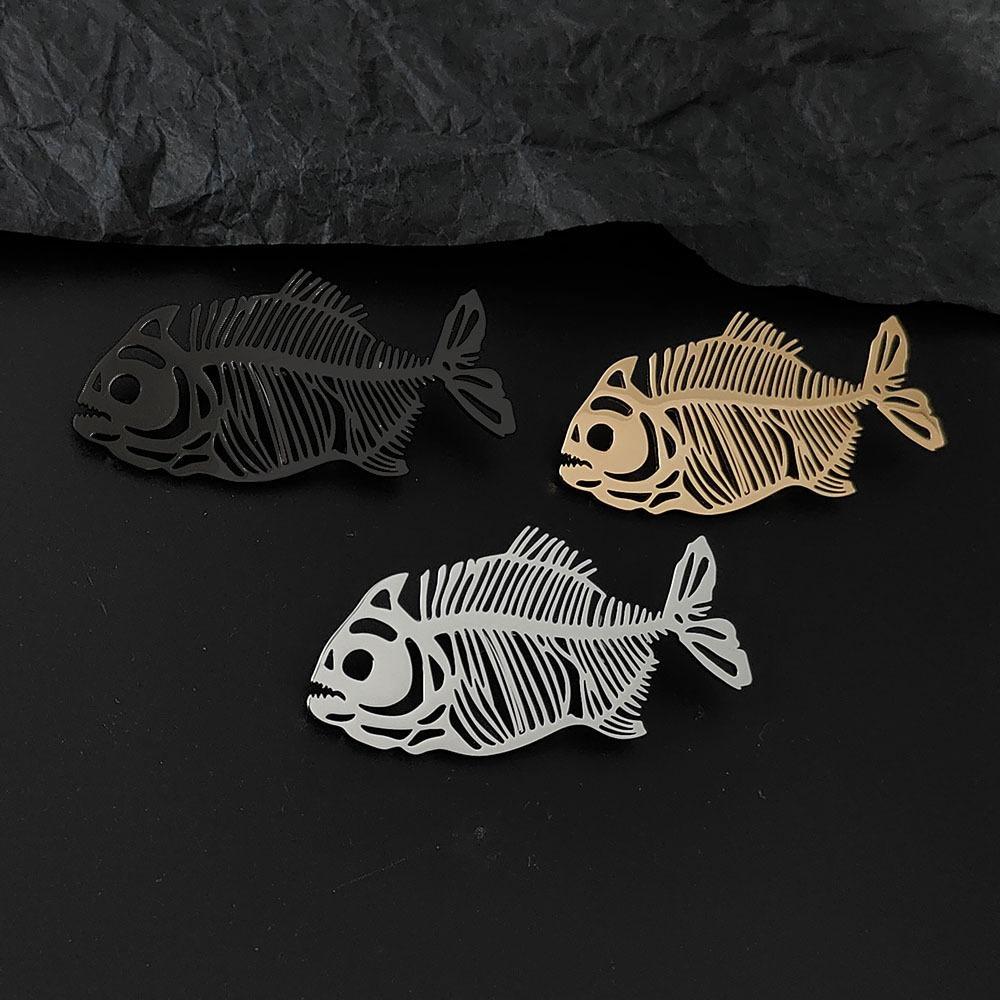 Elegant Stainless Steel Brooch Plated Corsage Pin Hollow Fish Bone Brooch  Clothes Accessories