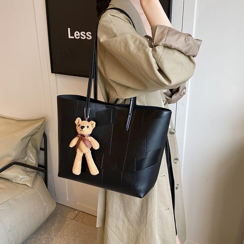 New Shoulder Bag Texture Retro Capacity Stone Pattern Women's Bag Class Commuting Fashion Handbag Tote Bag Women