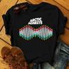 Camiseta com Estampa Gráfica da Banda de Rock Arctic Monkeys Moda Masculina Vintage Hip Hop Streetwear Manga Curta Tamanho Plus Size Camiseta Feminina