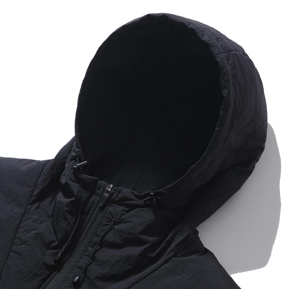 Moif [Aw23]Hooded Crop Vest / Black