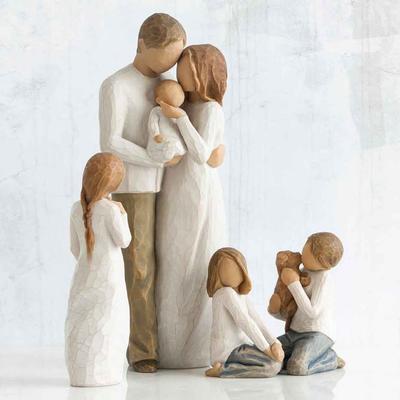 American Family Character Resin Statues – Creative Wedding Gifts & Home Office Decoration Ornaments