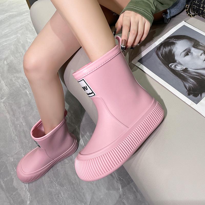 Korean Style Mid Calf Waterproof Non Slip Lightweight Thick Sole Women Rain Boots