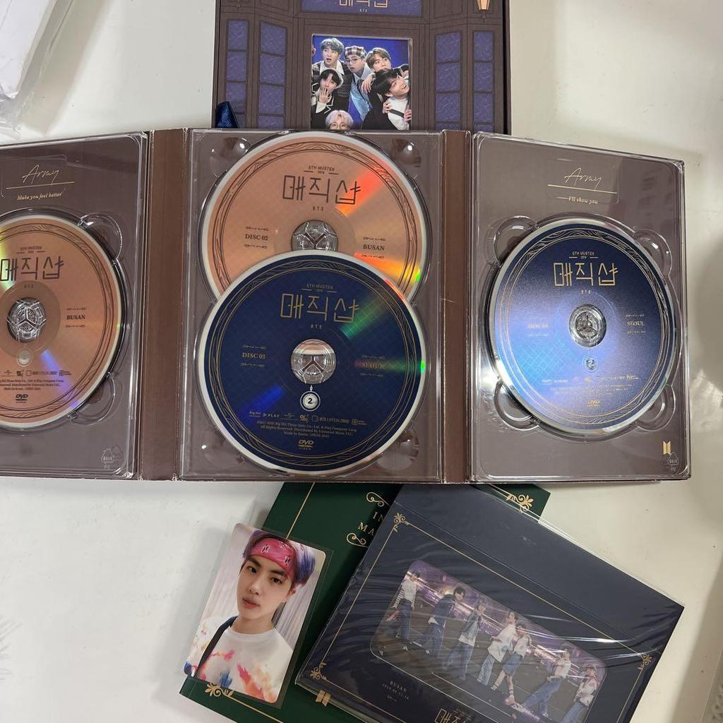 [USED] 2019 BTS MAGIC SHOP DVD Trading Card Jin Blu-ray