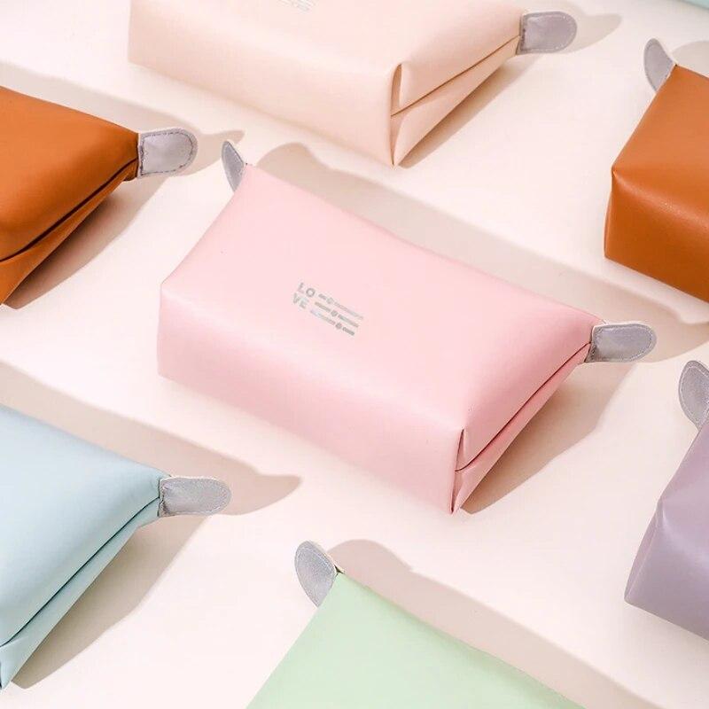 PU Portable Waterproof Dumpling Makeup Bags Skin Care Products Toiletry Organizer Traveling Large Capacity Wash Storage Bags