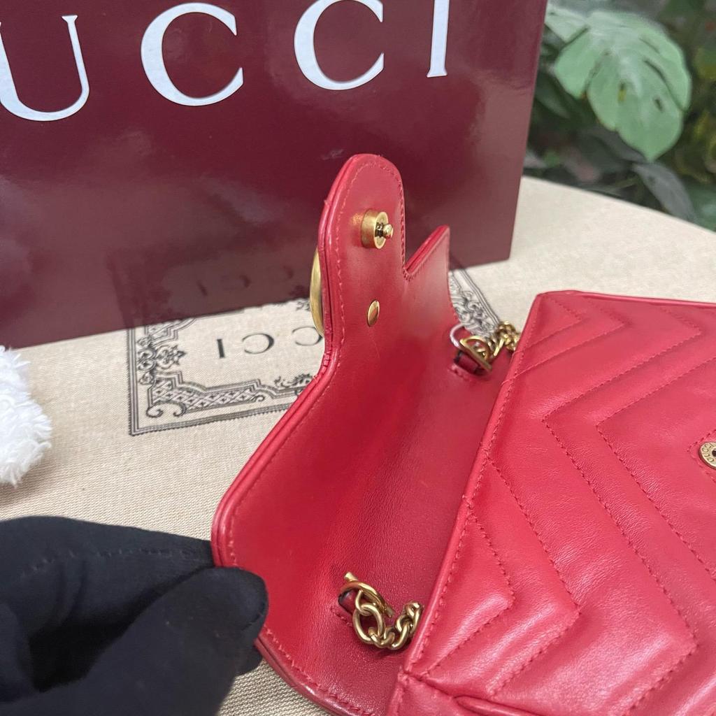 [Pre-Owned] GG Marmont Vintage Metal Logo Quilted Leather Mini Shoulder Bag - Very Good #23CPG2