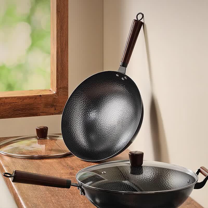 Supor True Non-Rusting 34cm Hammered Cast Iron Wok