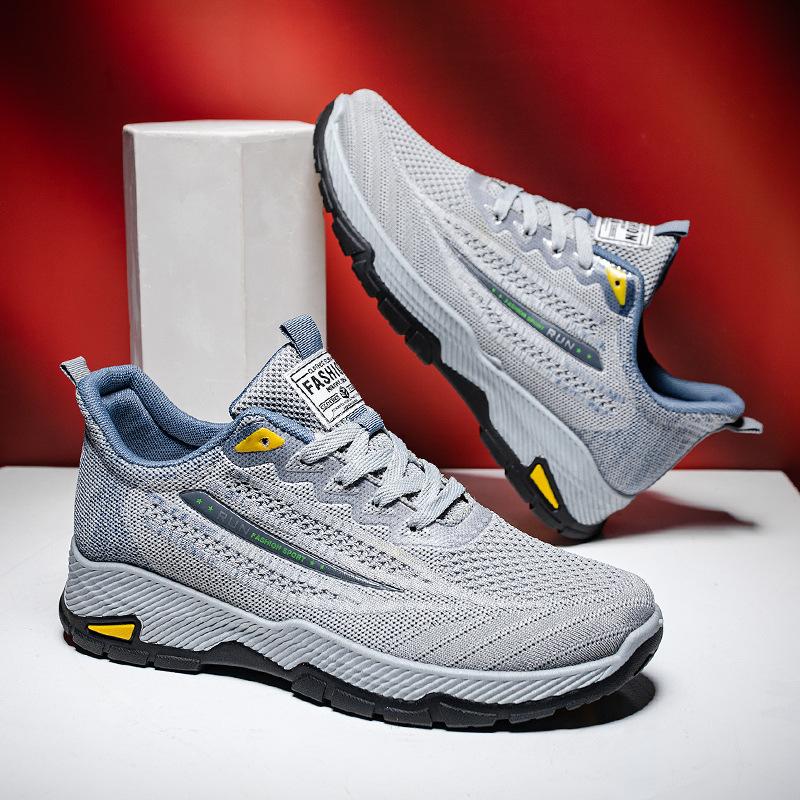 Men's shoes 2025 new shoes fashionable flying woven breathable versatile men's casual shoes comfortable running shoes