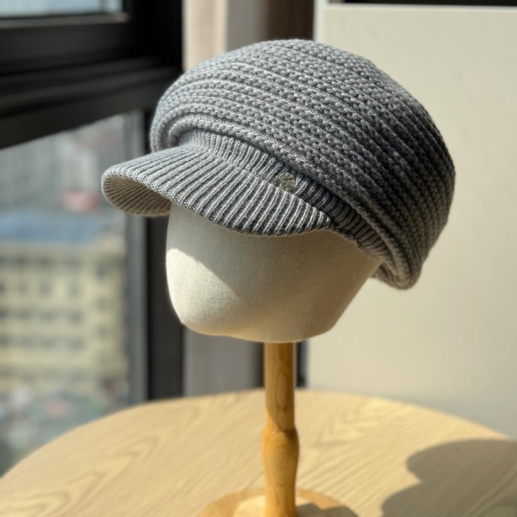 Herbst und Winter Einfarbige Gestrickte Achteckige Mütze für Damen Koreanische Version Ins Plus Samt Warme Mütze Japanischer Stil Vielseitige Wolke Entenzungen-Barett