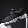 Große Herrenschuhe Flying Weaving Net Atmungsaktive Freizeitschuhe Modetrend Leichte Turnschuhe Studentenlaufschuhe