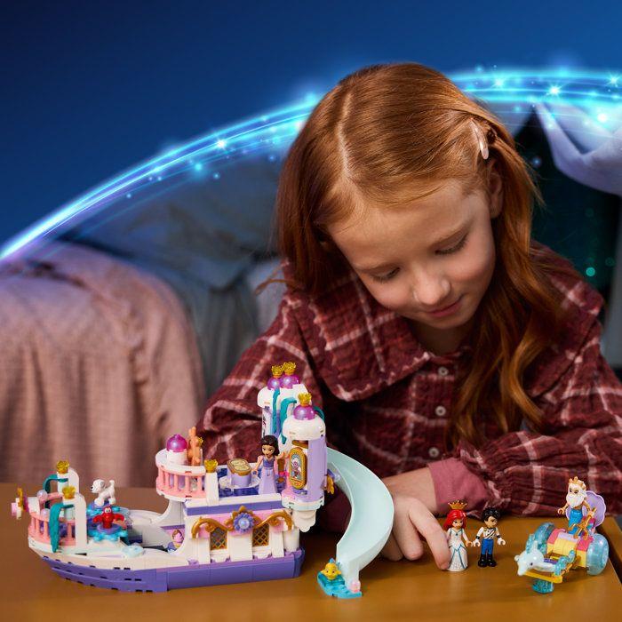 LEGO Disney Princess 43299 Le Bateau du Mariage Royal d’Ariel - Jouet dès 6 ans - Déco