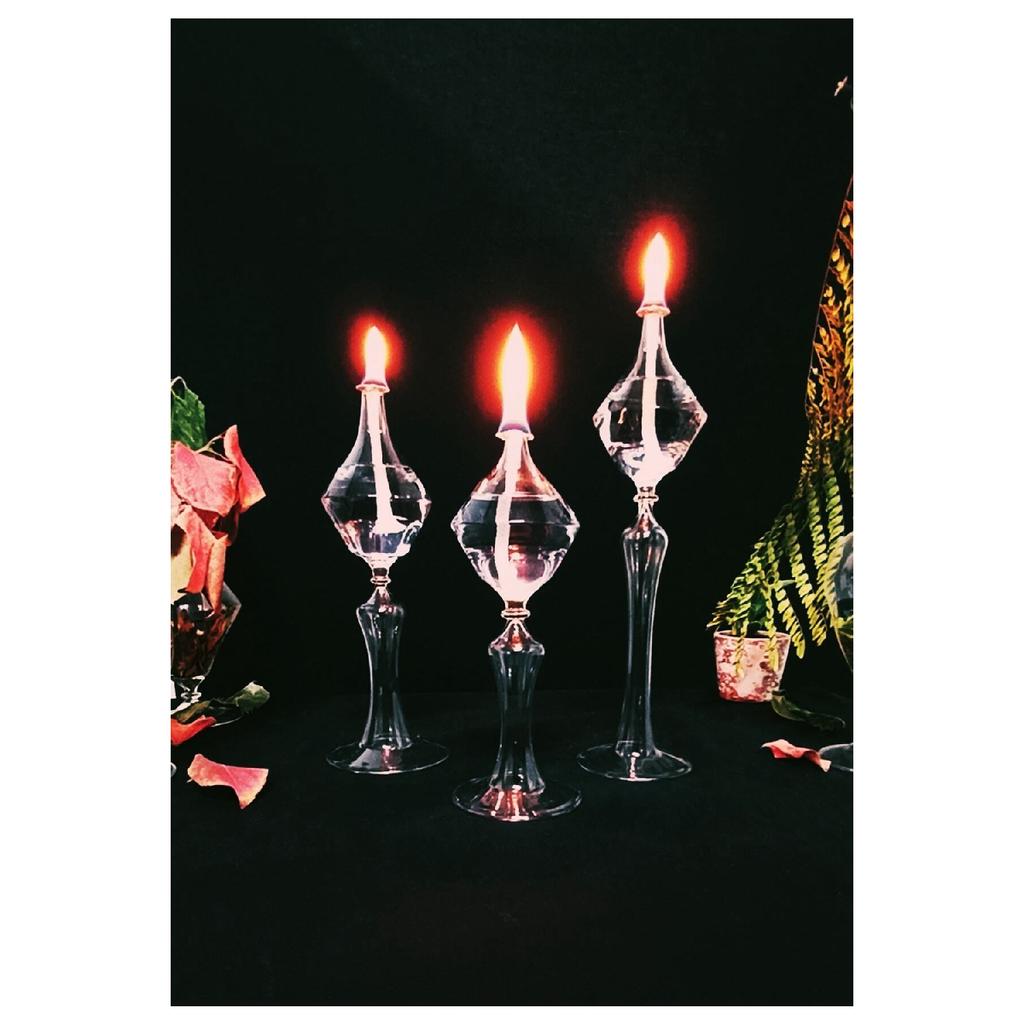 Footed Diamond Glass Lamp Set Of 3 Oil Lamp