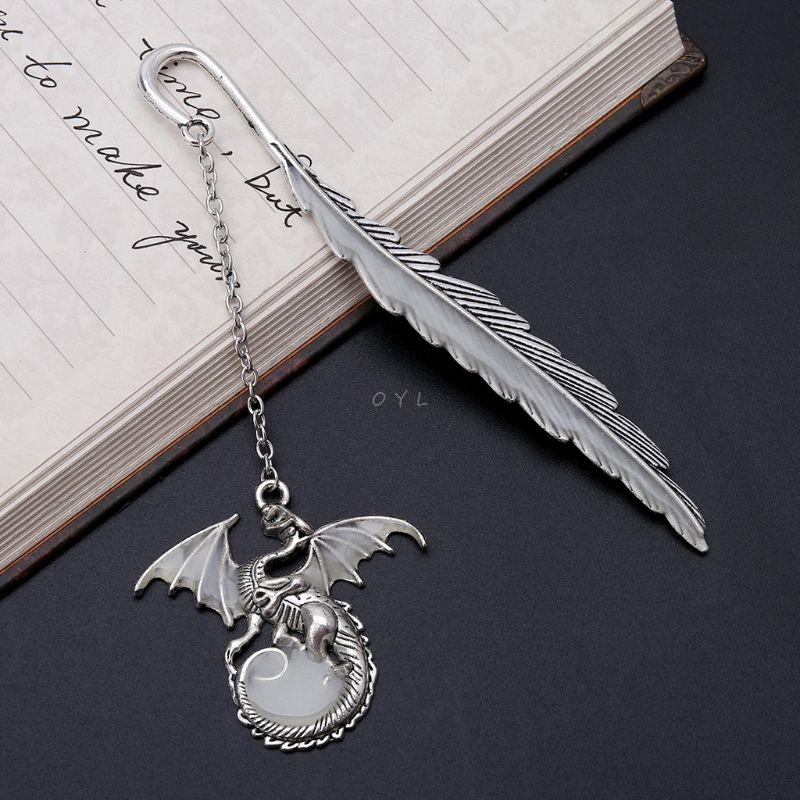 2019 Newest Glow In The Dark Luminous Book Marker Creative Feather Dragon Bookmark Label School Office Stationery