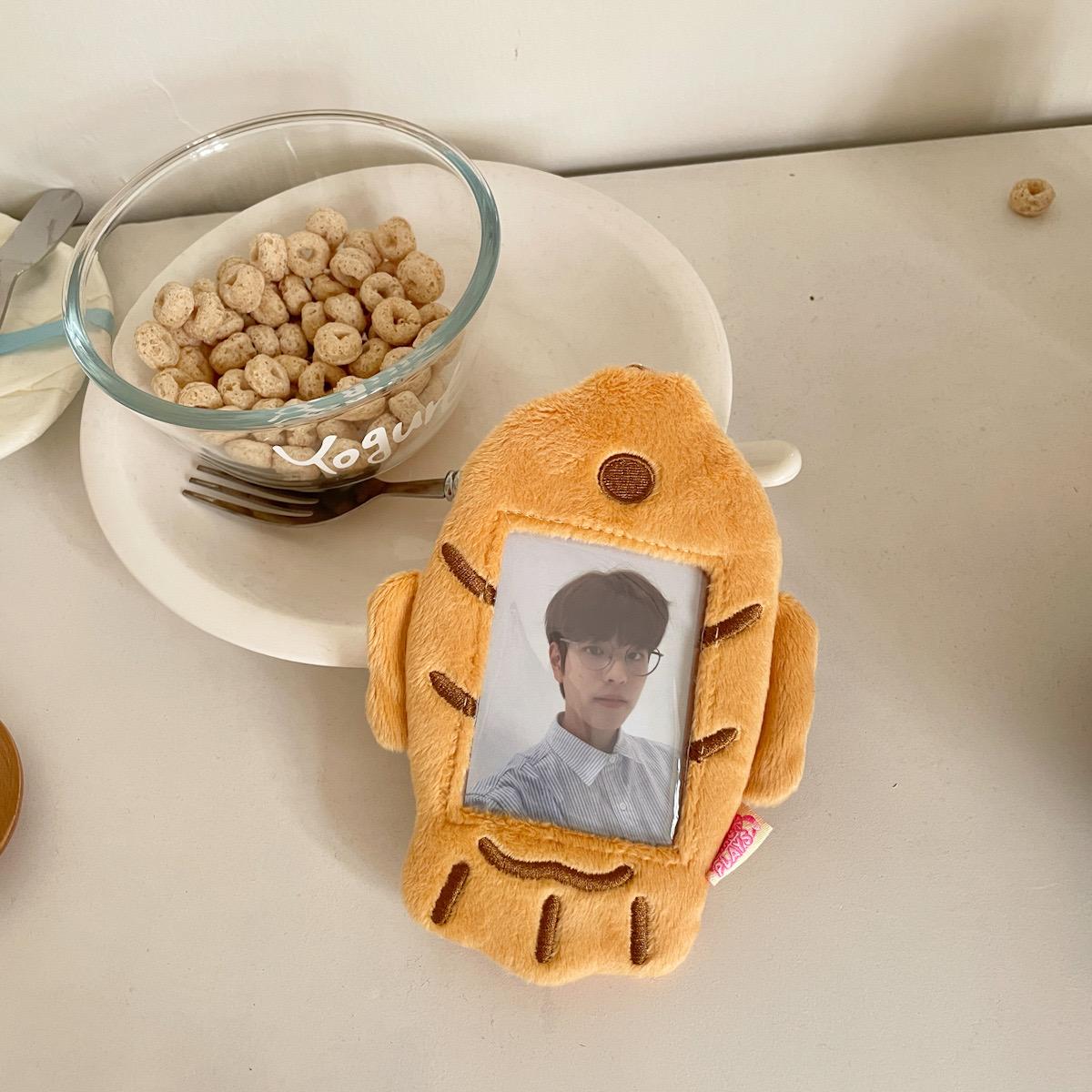 

MINKYS Kawaii Food Series Fluffy 3 inch Kpop Photocard Holder Photo Card Holder Bag Pendant School Stationery