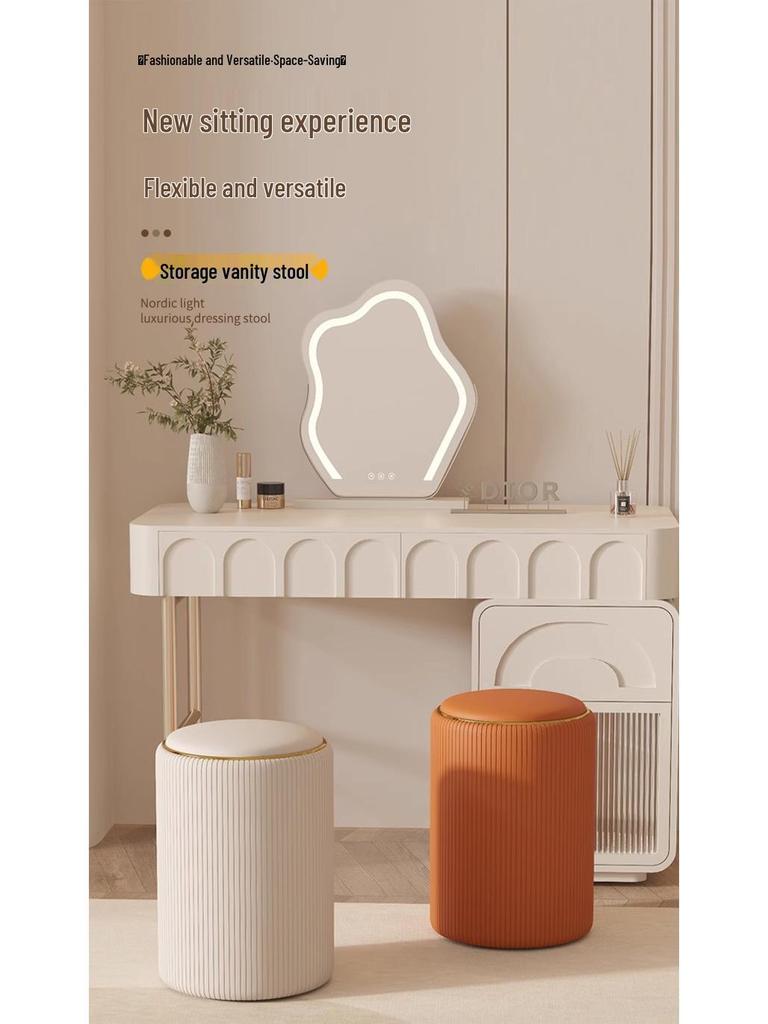 Wysyłka tego samego dnia Solidny drewniany stołek pod umywalkę, Kompaktowe siedzisko do makijażu i manicure, Oszczędzające miejsce krzesło do makijażu